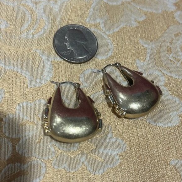 AJE Designer Australia Brass EARRINGS - Picture 7 of 8